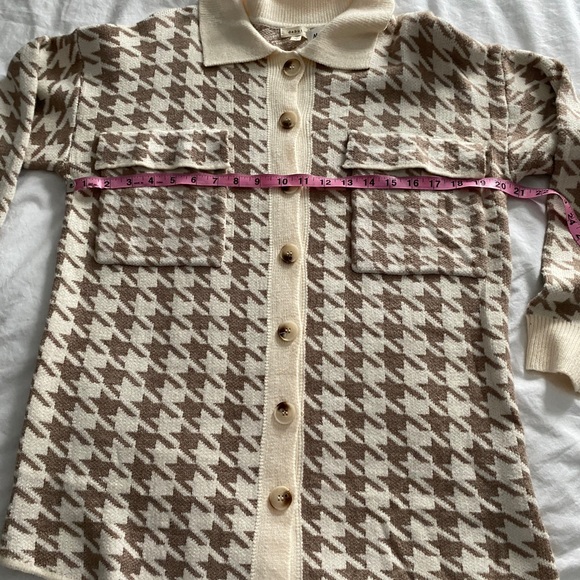 Debut houndstooth shacket/jacket. Small. Oversized. Soft. Button-up. (NWT) - Picture 11 of 16